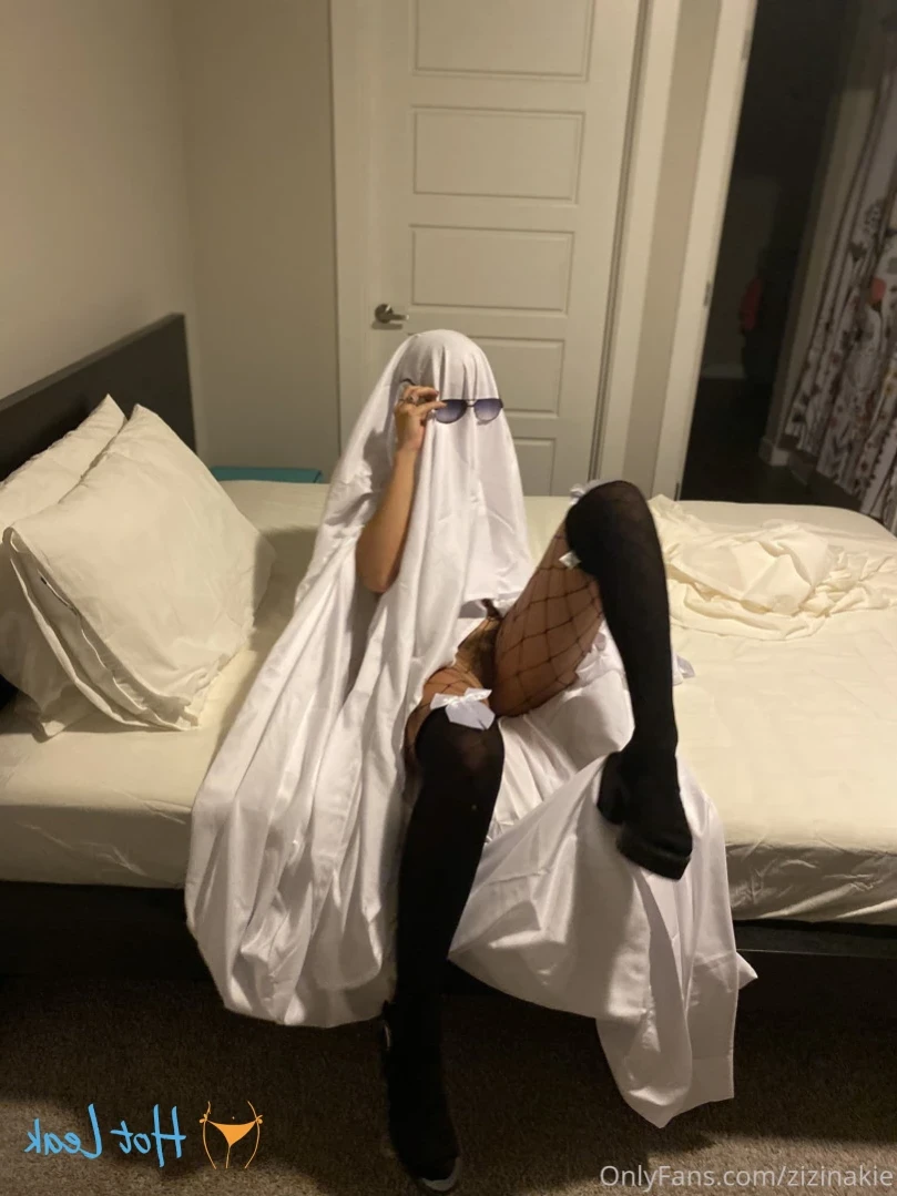 Zizi [ zizinakie ] Onlyfans leaked photo 15938011 on Hotleaks.tv