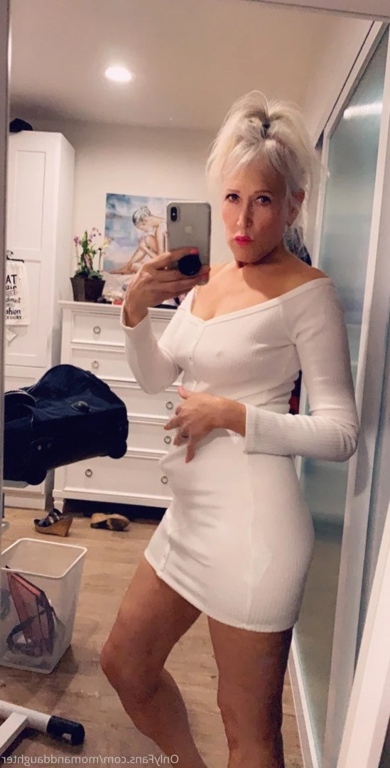 momanddaughter Onlyfans leaked photo 834658 on Hotleaks.tv