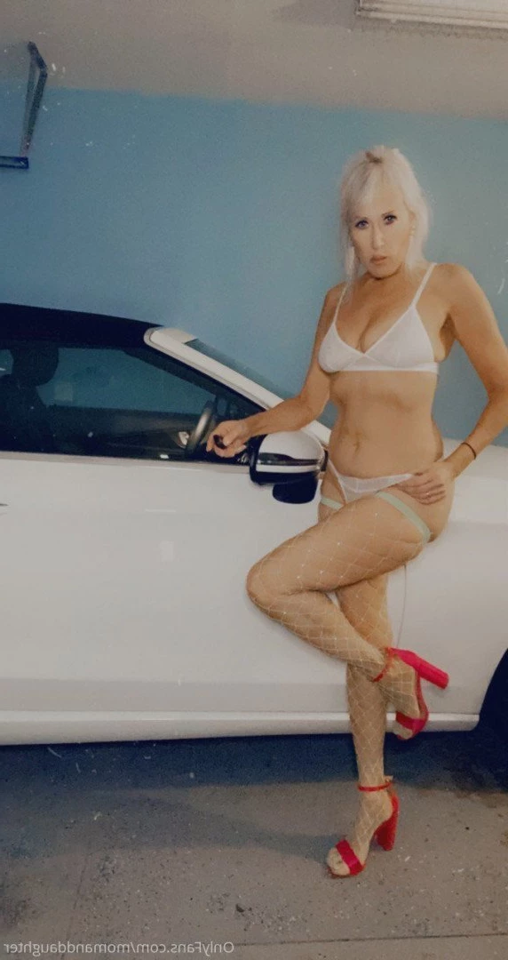 momanddaughter Onlyfans leaked photo 834662 on Hotleaks.tv