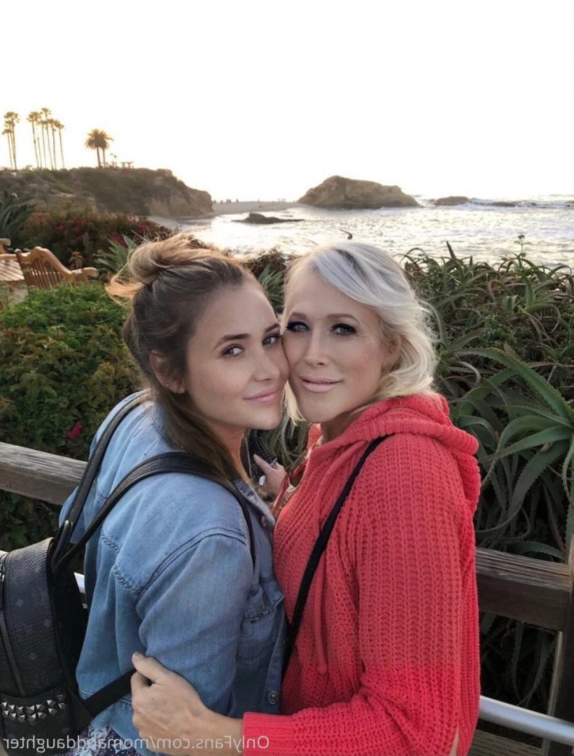 momanddaughter Onlyfans leaked photo 834807 on Hotleaks.tv
