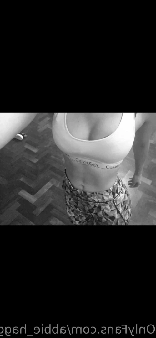 Abbie Haggar [ abbie_haggar ] Onlyfans leaked photo 12113590 on Hotleaks.tv