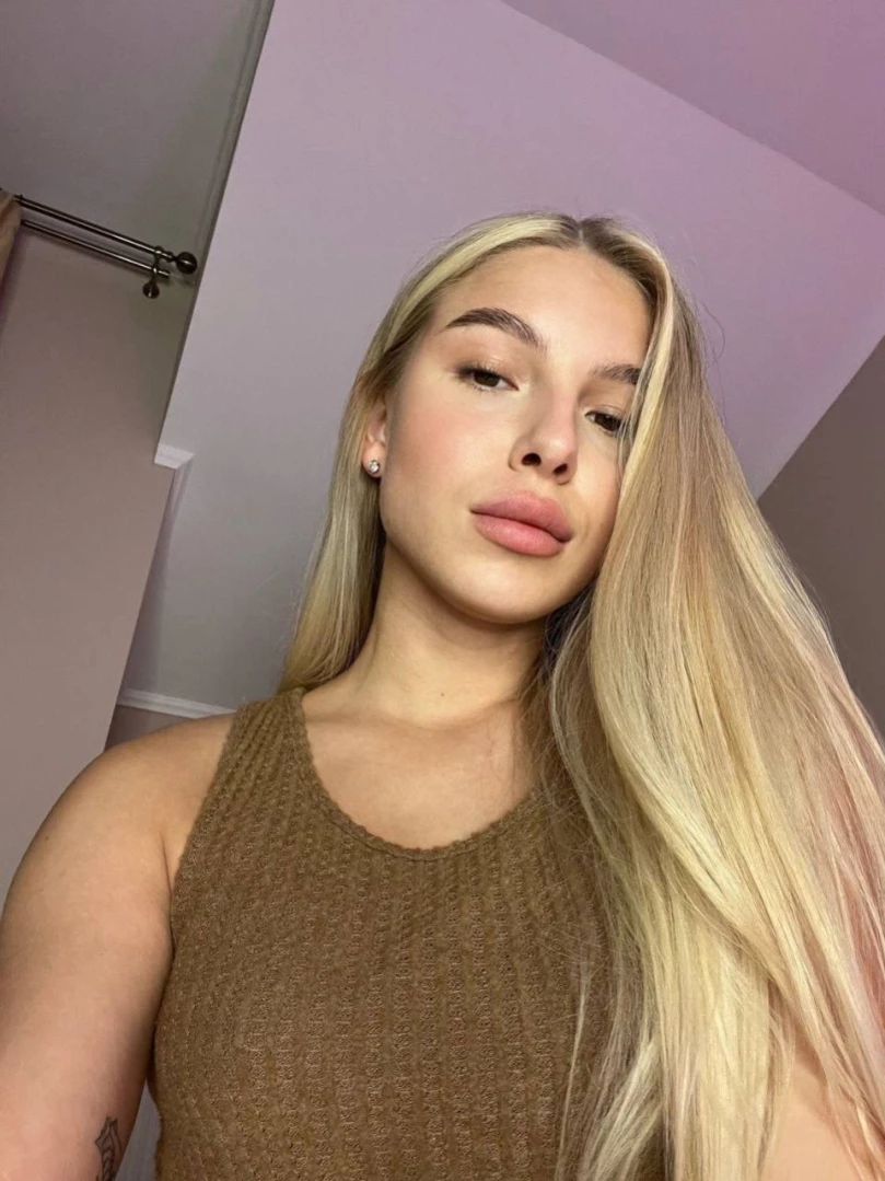 Abella Murr [ abellamurr ] Onlyfans leaked photo 12656032 on Hotleaks.tv