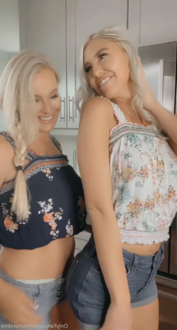 momandme Onlyfans leaked photo 2092397 on Hotleaks.tv