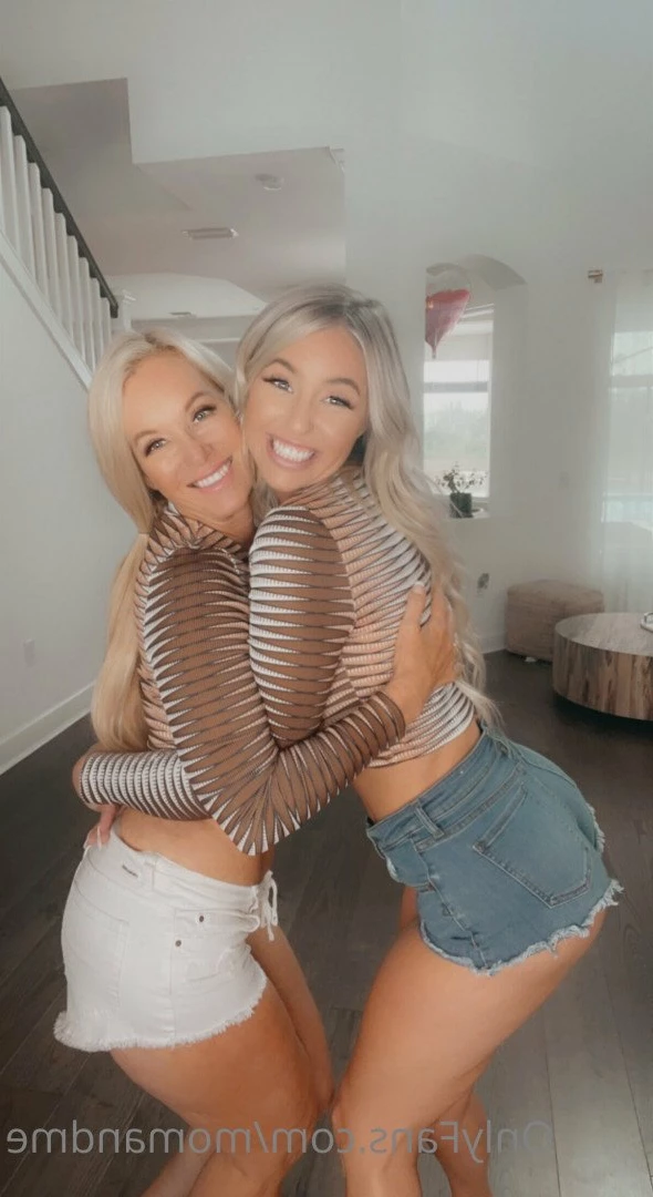 momandme Onlyfans leaked photo 2096371 on Hotleaks.tv