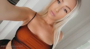 momandme Onlyfans leaked video 2532077 on Hotleaks.tv