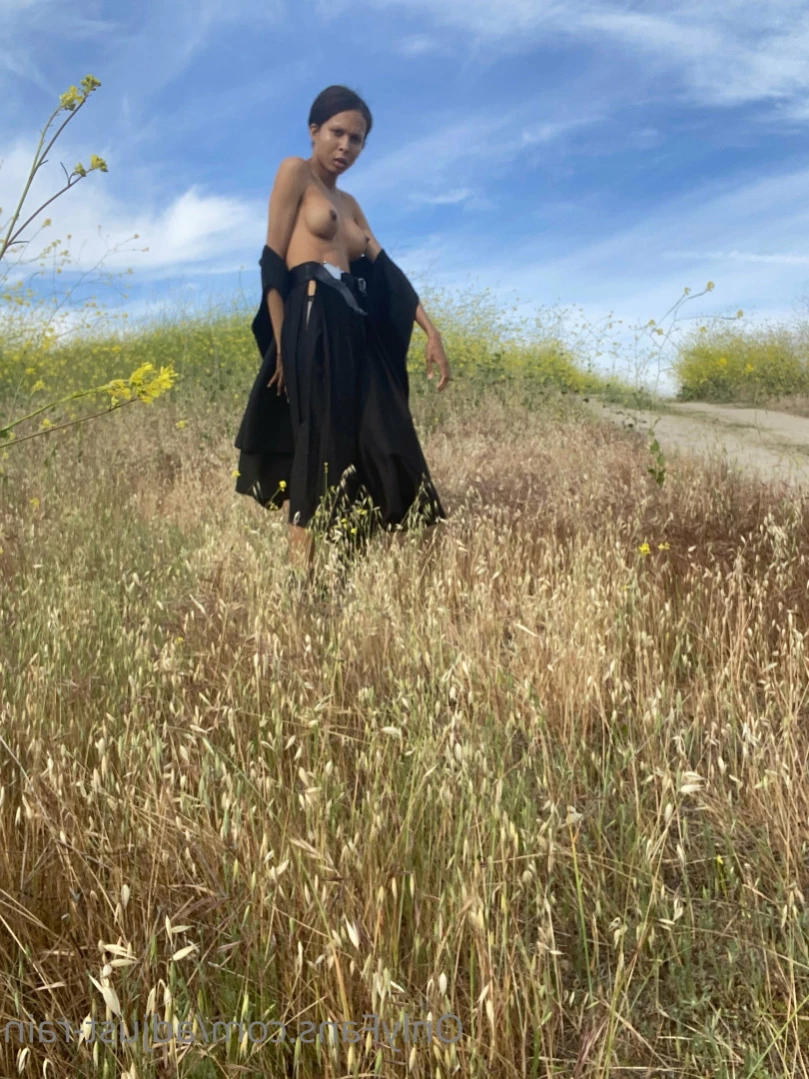 Valeria Atreides [ adjust-rain ] Onlyfans leaked photo 16381276 on Hotleaks.tv