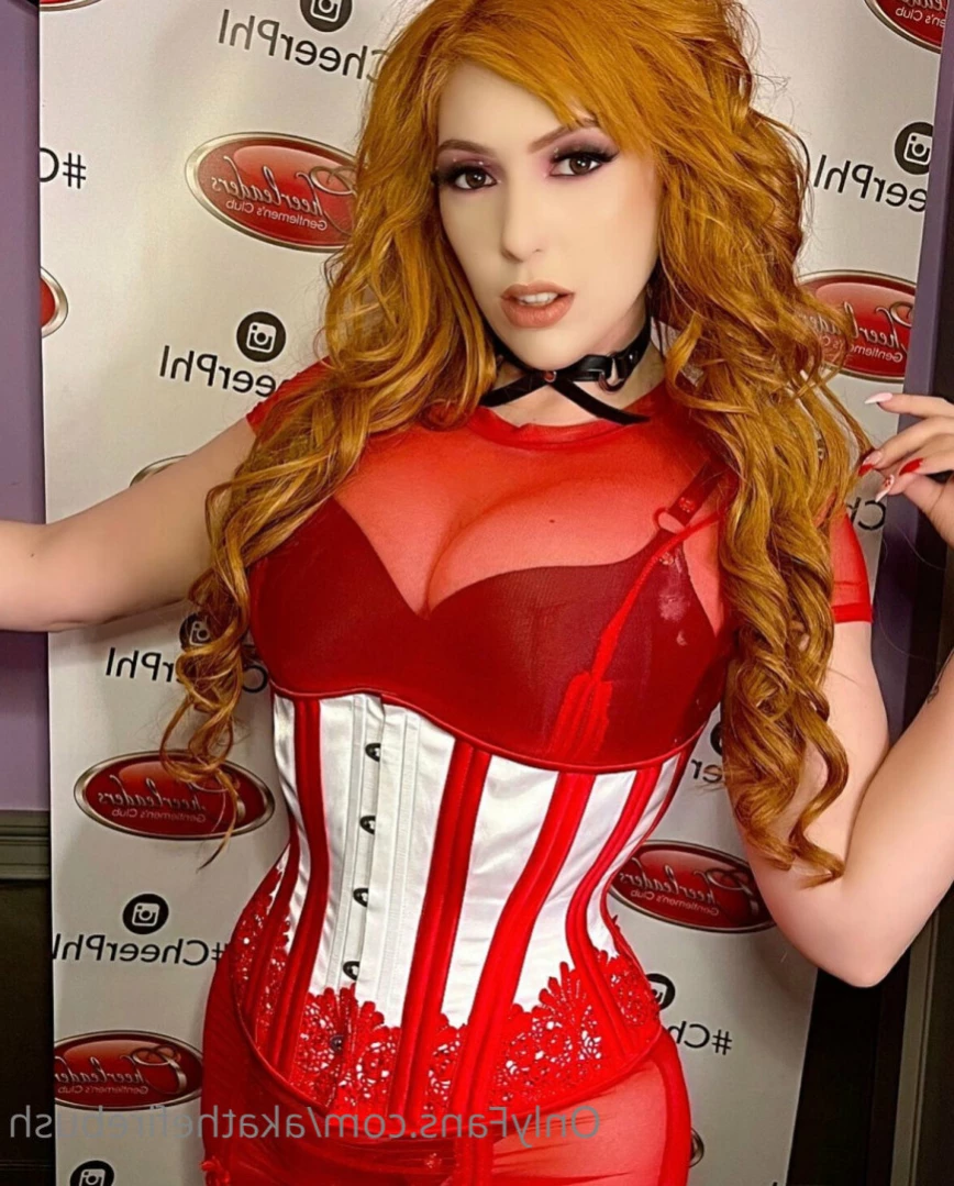 Lauren Phillips aka The Fire Bush [ akathefirebush ] Onlyfans leaked photo 16381238 on Hotleaks.tv