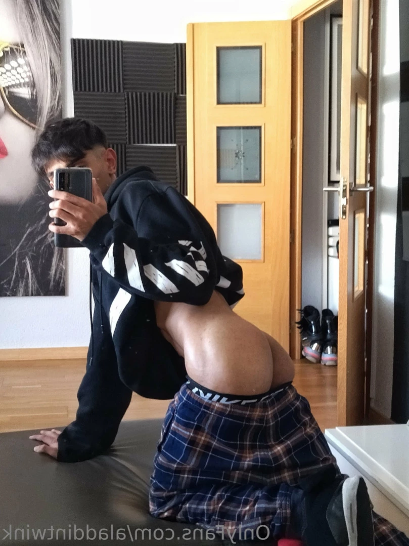 Aladdín [ aladdintwink ] Onlyfans leaked photo 10864089 on Hotleaks.tv