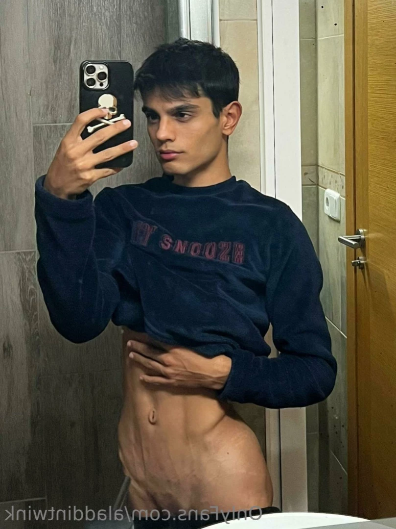 Aladdín [ aladdintwink ] Onlyfans leaked photo 12087607 on Hotleaks.tv