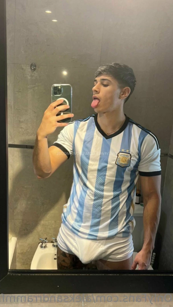 Aleksandr Ramm⚡️FREE⚡️ [ aleksandrrammfree ] Onlyfans leaked photo 15140934 on Hotleaks.tv