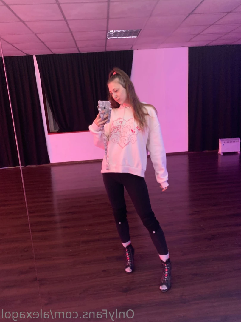 Alexa [ alexagol ] Onlyfans leaked photo 12083123 on Hotleaks.tv