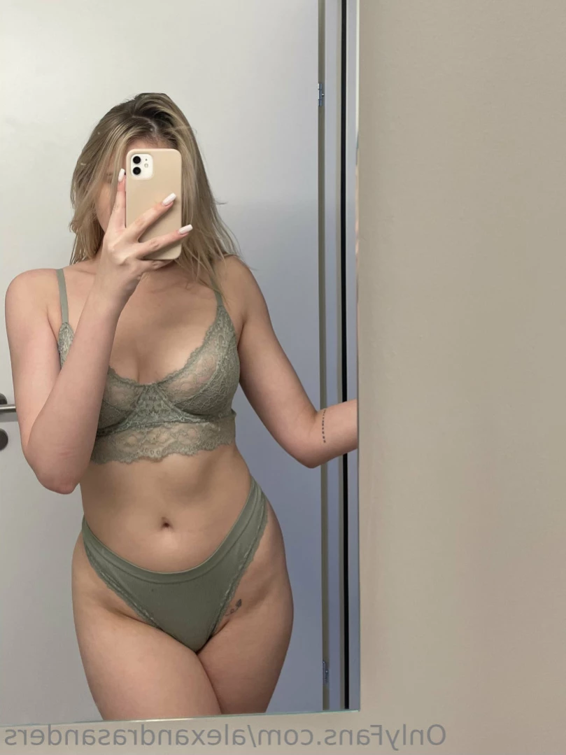 alexandrasanders Onlyfans leaked photo 10994306 on Hotleaks.tv