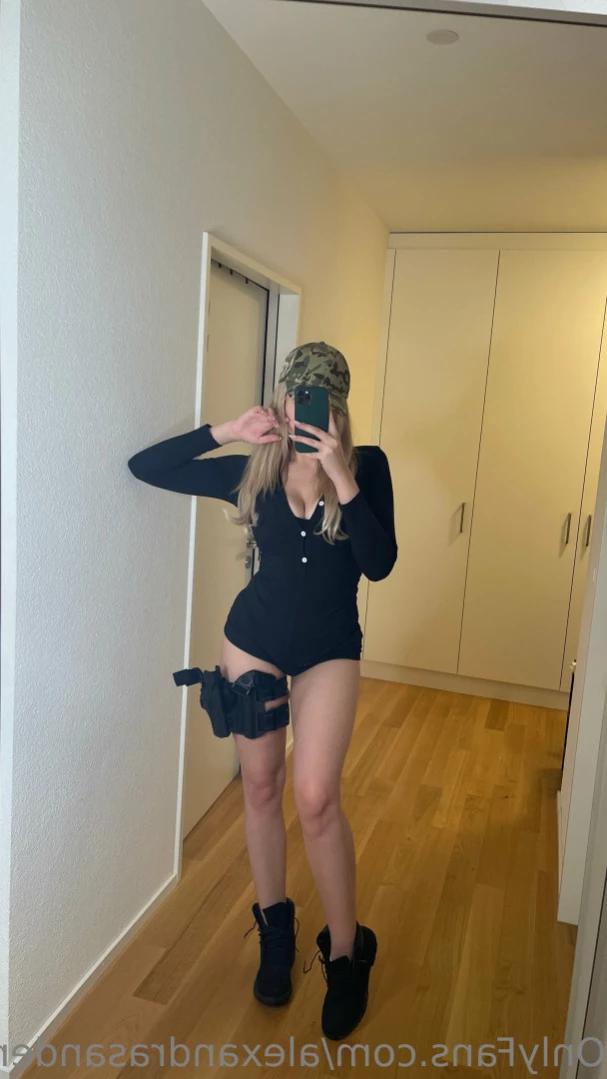 alexandrasanders Onlyfans leaked photo 12110323 on Hotleaks.tv