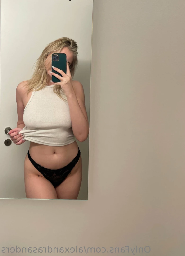 alexandrasanders Onlyfans leaked photo 15366454 on Hotleaks.tv