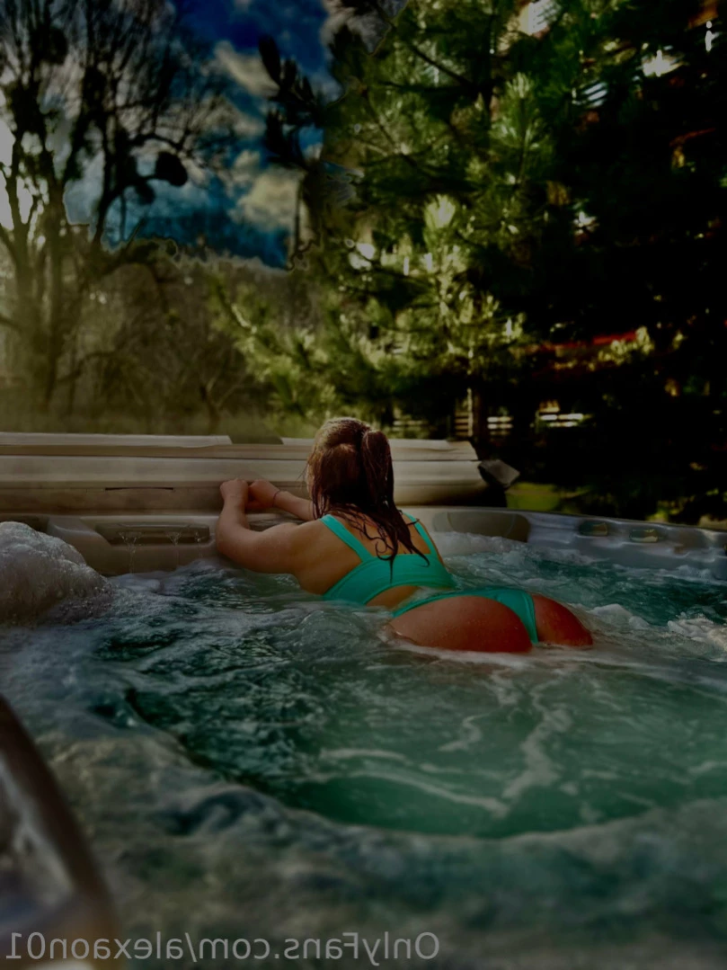 Alessandra [ alexaon01 ] Onlyfans leaked photo 12109659 on Hotleaks.tv