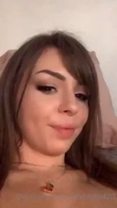 18221183