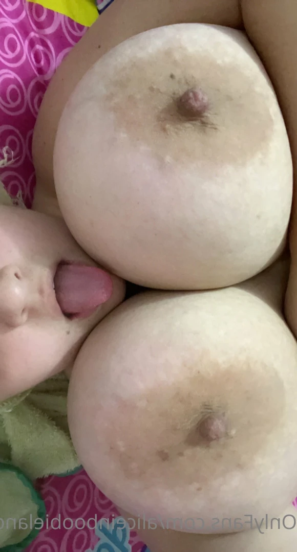 aliceinboobieland Onlyfans leaked photo 11637882 on Hotleaks.tv