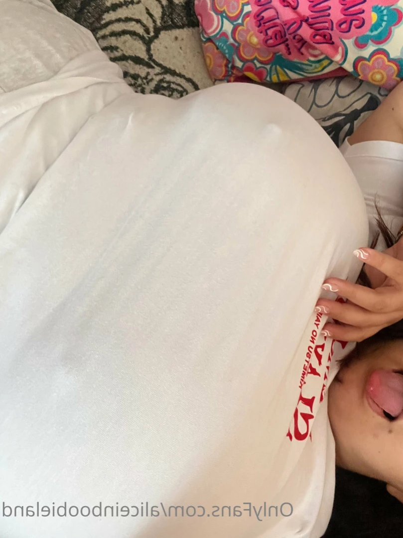 aliceinboobieland Onlyfans leaked photo 12098975 on Hotleaks.tv