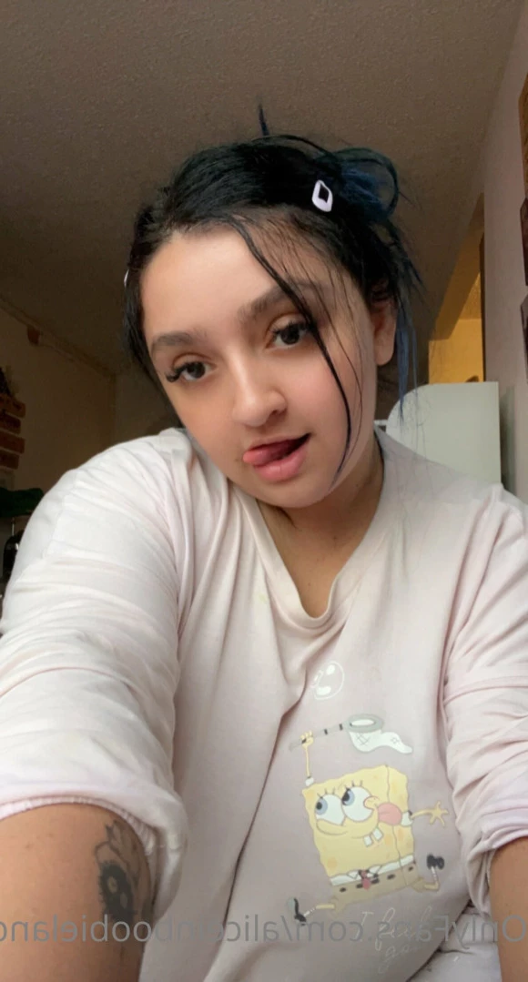 aliceinboobieland Onlyfans leaked photo 15907440 on Hotleaks.tv