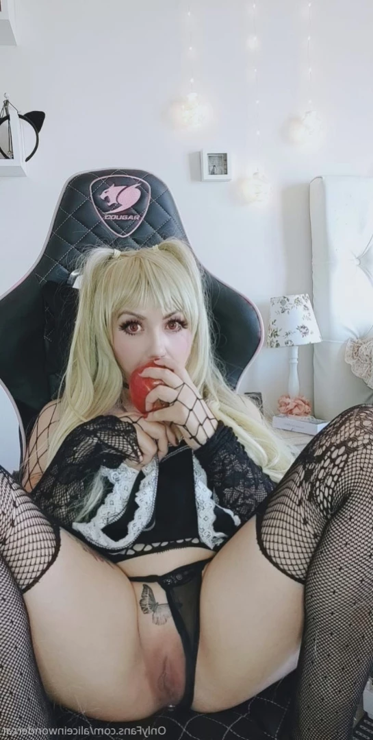 Alice [ aliceinwondercat ] Onlyfans leaked photo 15268832 on Hotleaks.tv