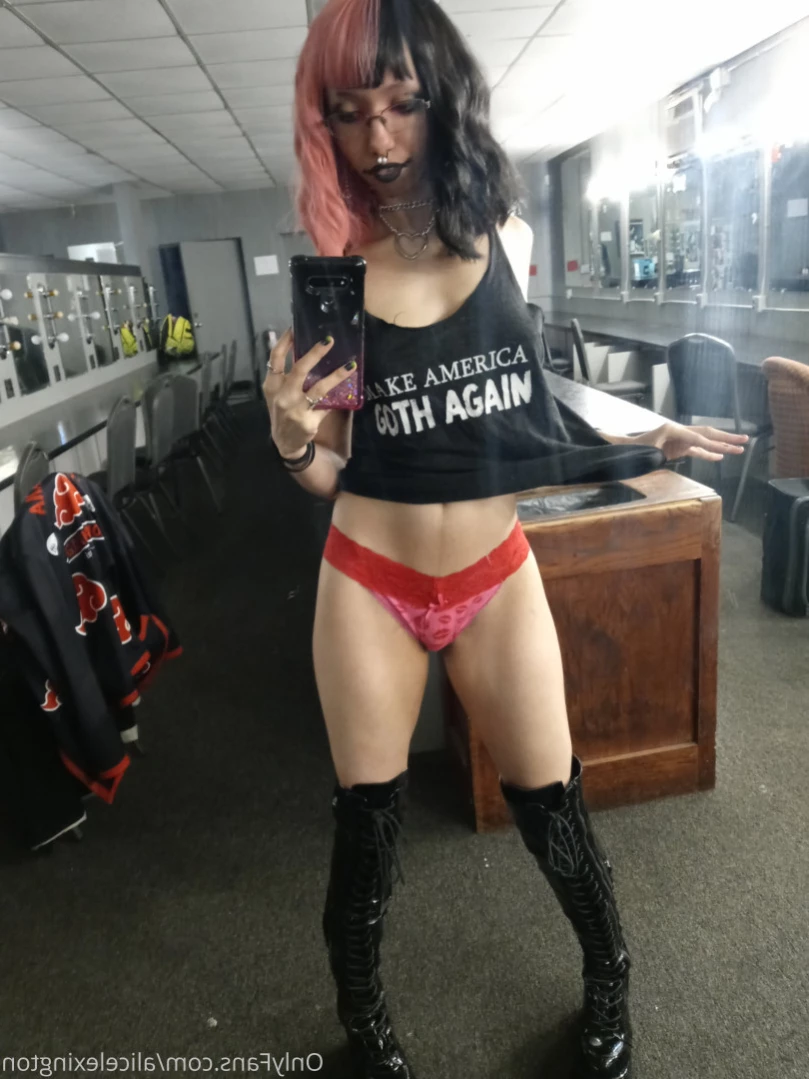 Alice Lexington [ alicelexington ] Onlyfans leaked photo 11016419 on Hotleaks.tv