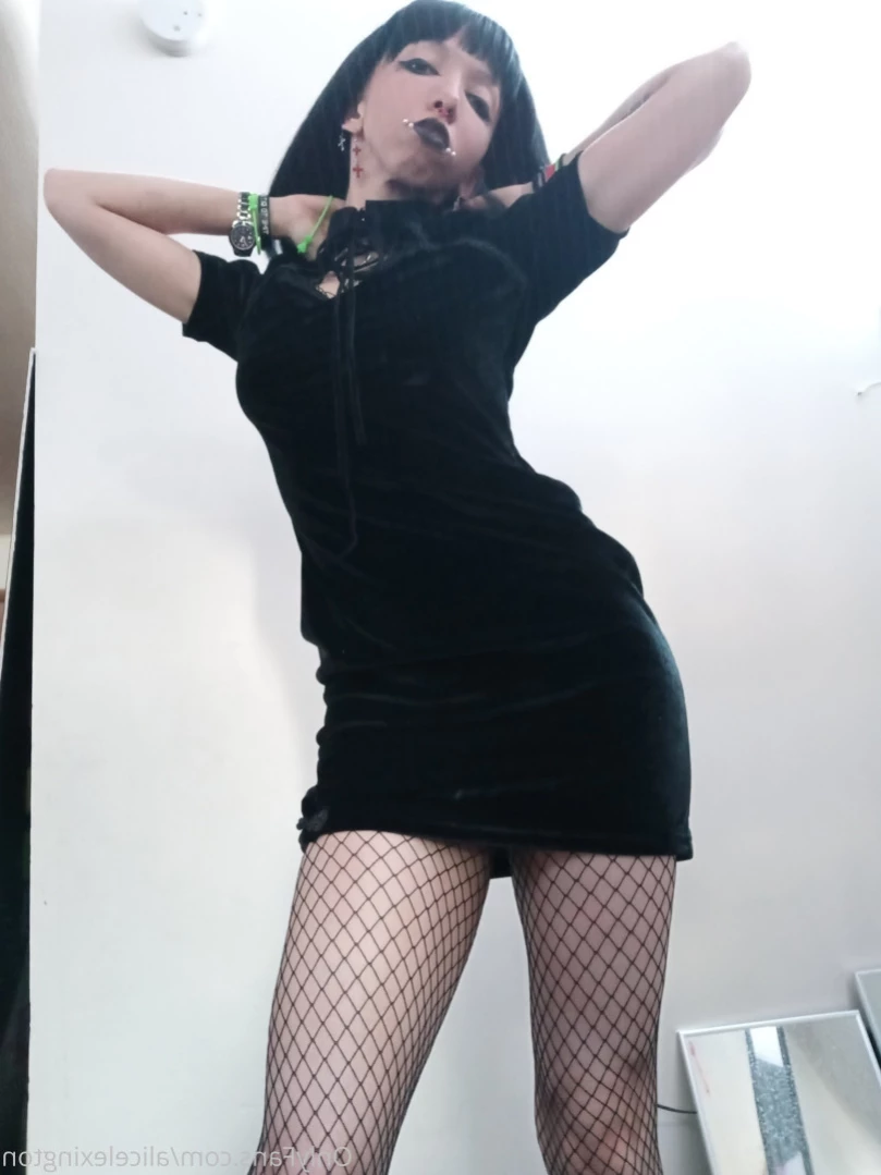 Alice Lexington [ alicelexington ] Onlyfans leaked photo 15032580 on Hotleaks.tv