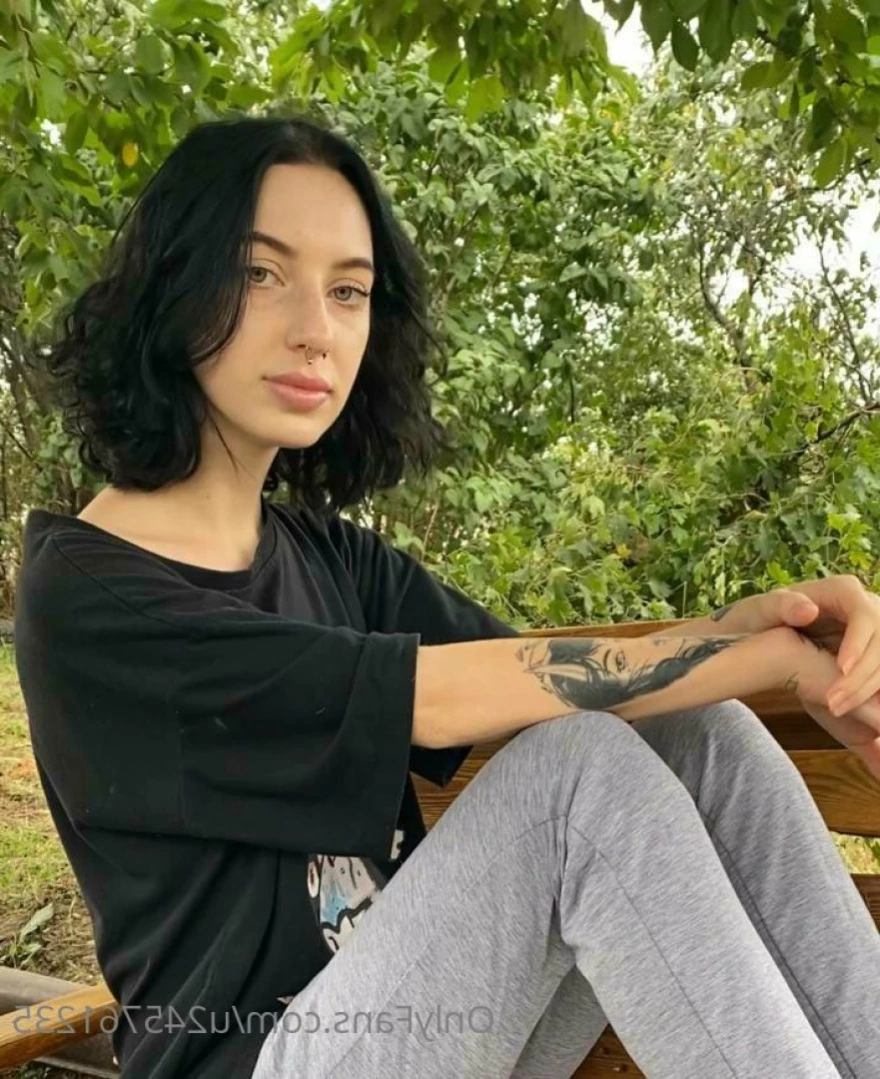 Alice Wonderful [ alicewonderfull ] Onlyfans leaked photo 12085273 on Hotleaks.tv
