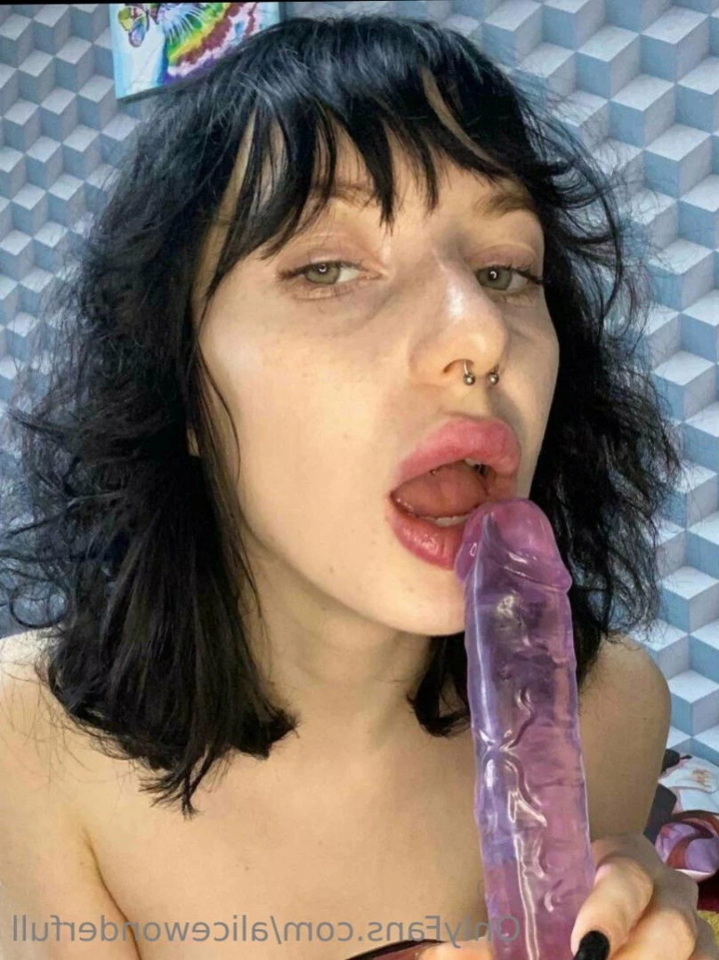 Alice Wonderful [ alicewonderfull ] Onlyfans leaked photo 15203681 on Hotleaks.tv