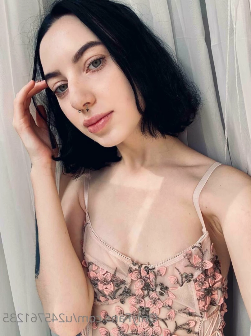 Alice Wonderful [ alicewonderfull ] Onlyfans leaked photo 15973531 on Hotleaks.tv