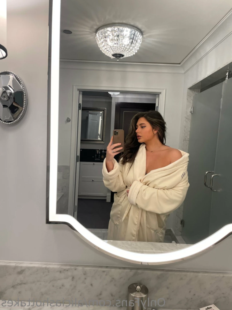 Alicia [ aliciashottakes ] Onlyfans leaked photo 11623869 on Hotleaks.tv