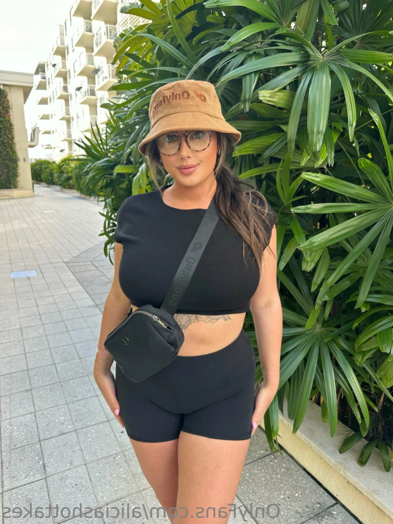 Alicia [ aliciashottakes ] Onlyfans leaked photo 12499117 on Hotleaks.tv