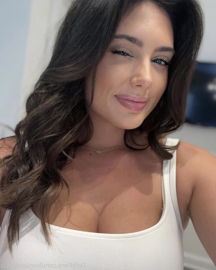 Alicia [ aliciashottakes ] Onlyfans leaked photo 13225743 on Hotleaks.tv