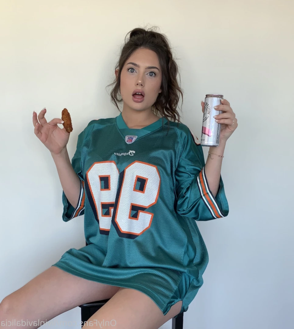 Alicia [ aliciashottakes ] Onlyfans leaked photo 15203559 on Hotleaks.tv