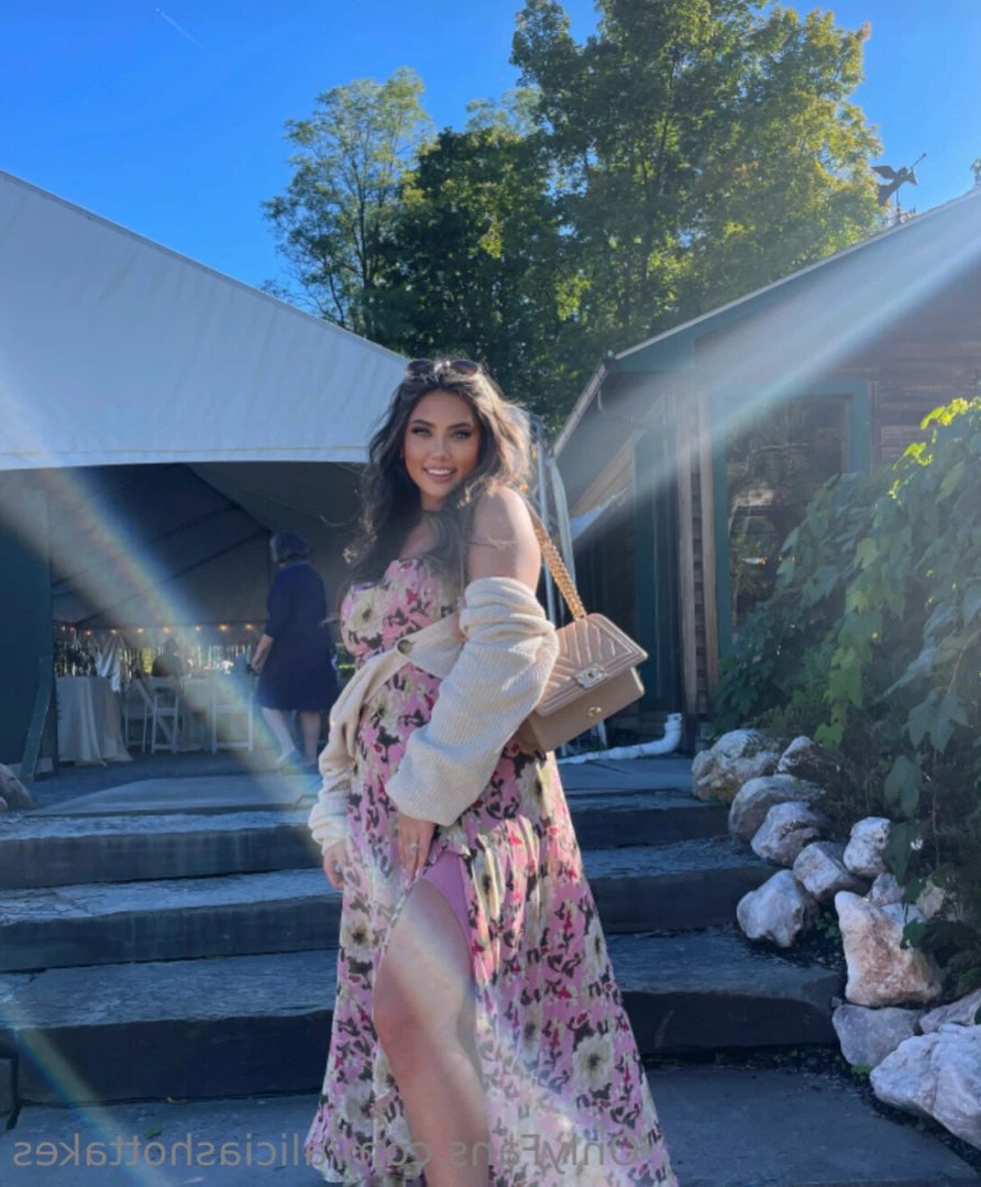 Alicia [ aliciashottakes ] Onlyfans leaked photo 16283150 on Hotleaks.tv