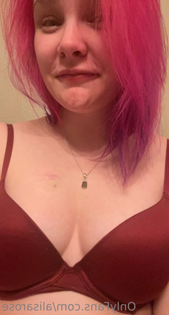 Alisarose 🌹 $4 sale [ alisarose ] Onlyfans leaked photo 12690001 on Hotleaks.tv