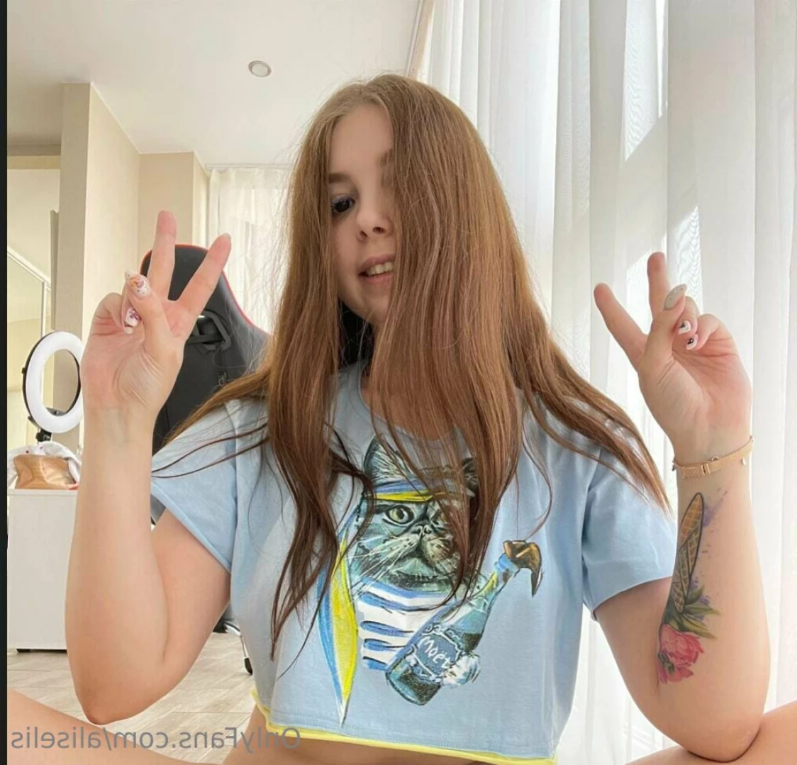 Alice 🌙 [ aliselis ] Onlyfans leaked photo 14874598 on Hotleaks.tv