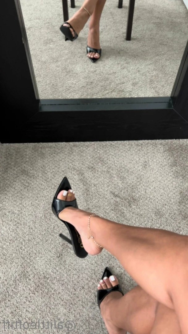 t i f f a n y [ alittleoftiff ] Onlyfans leaked photo 10936956 on Hotleaks.tv