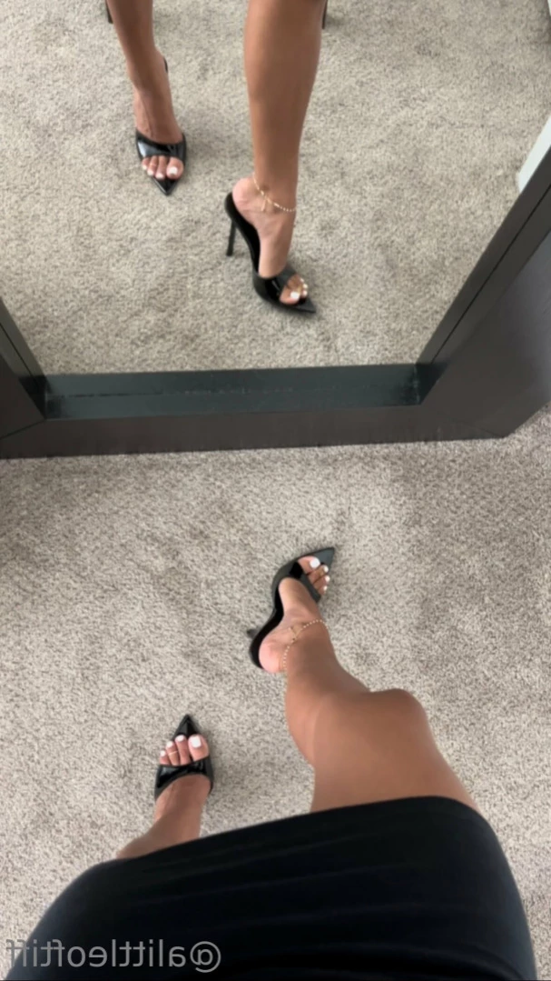 t i f f a n y [ alittleoftiff ] Onlyfans leaked photo 11876025 on Hotleaks.tv
