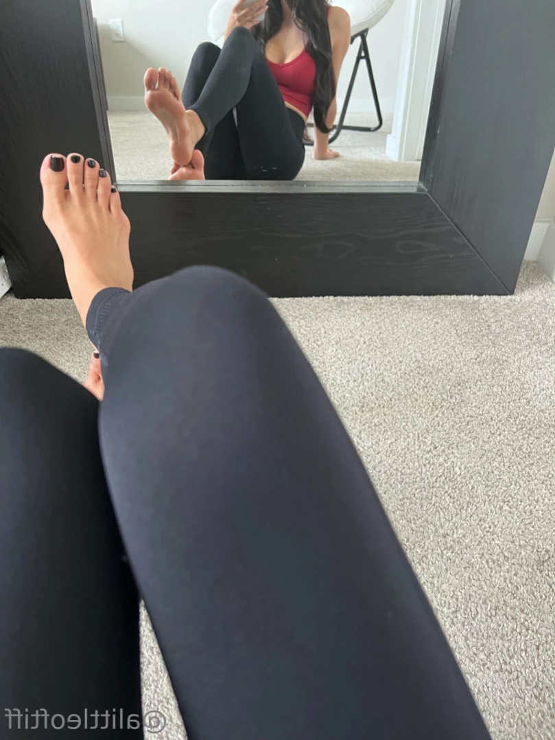t i f f a n y [ alittleoftiff ] Onlyfans leaked photo 12940721 on Hotleaks.tv