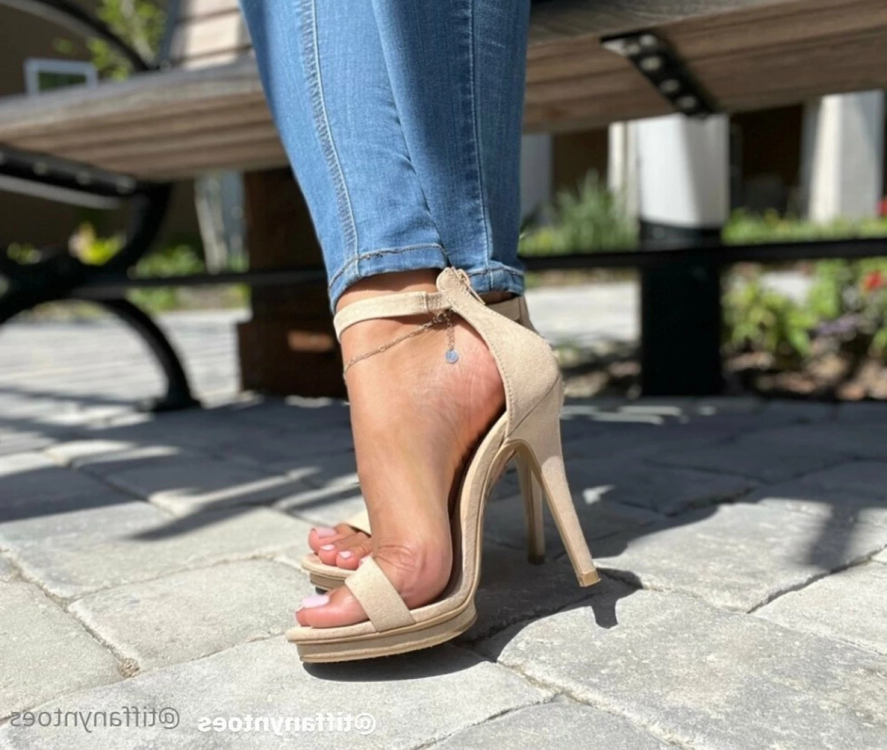 t i f f a n y [ alittleoftiff ] Onlyfans leaked photo 15894372 on Hotleaks.tv