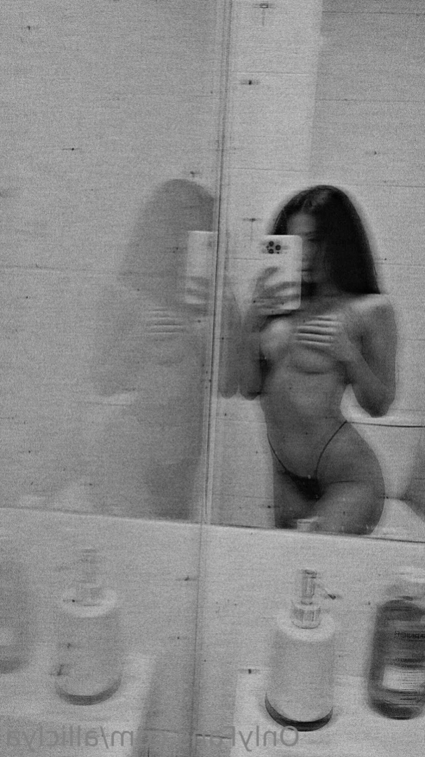 alliciya Onlyfans leaked photo 11643320 on Hotleaks.tv