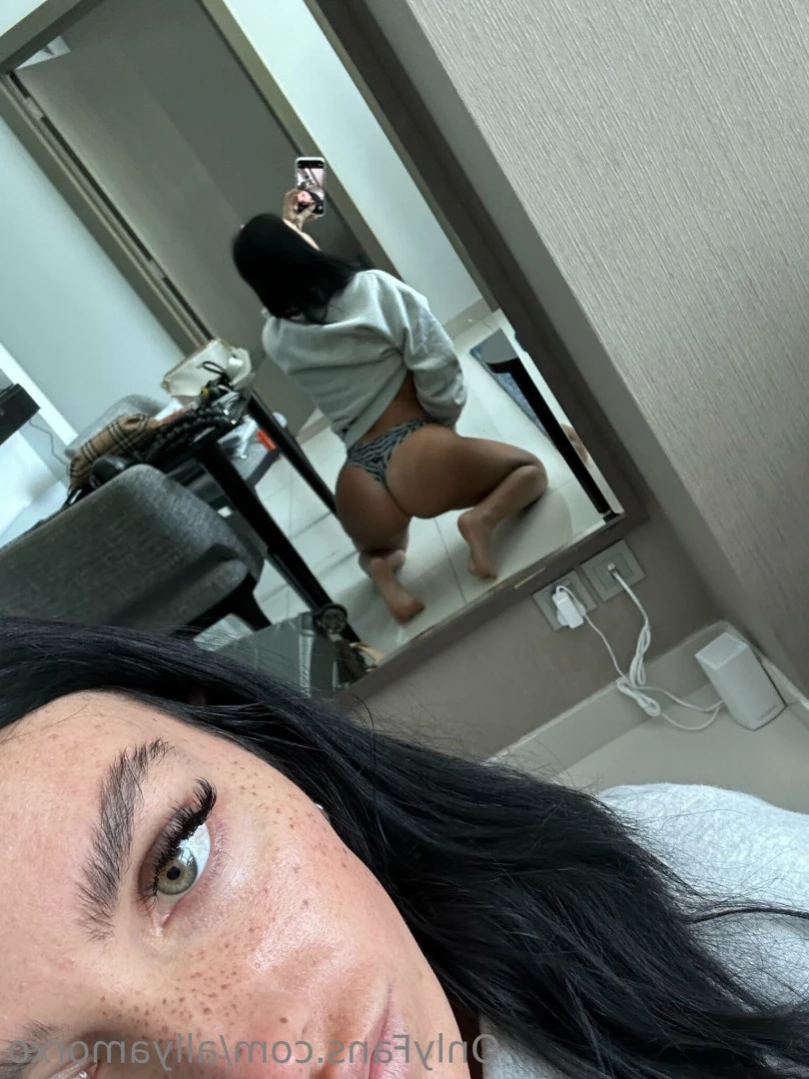 Ally [ allyamorxo ] Onlyfans leaked photo 14214641 on Hotleaks.tv