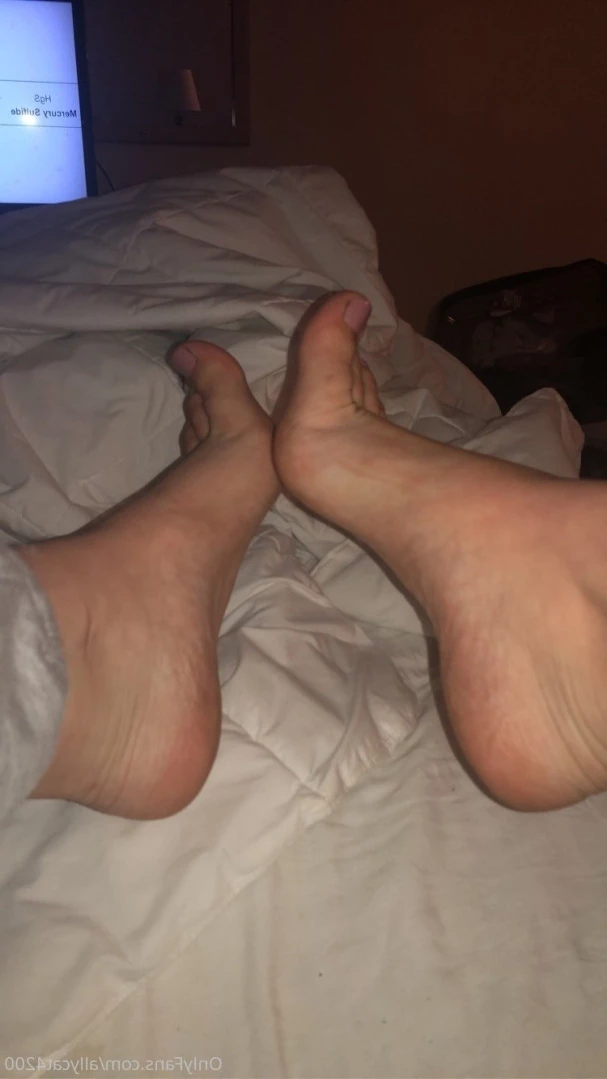 Allycat the Brat👑 [ allycatx420 ] Onlyfans leaked photo 12409034 on Hotleaks.tv