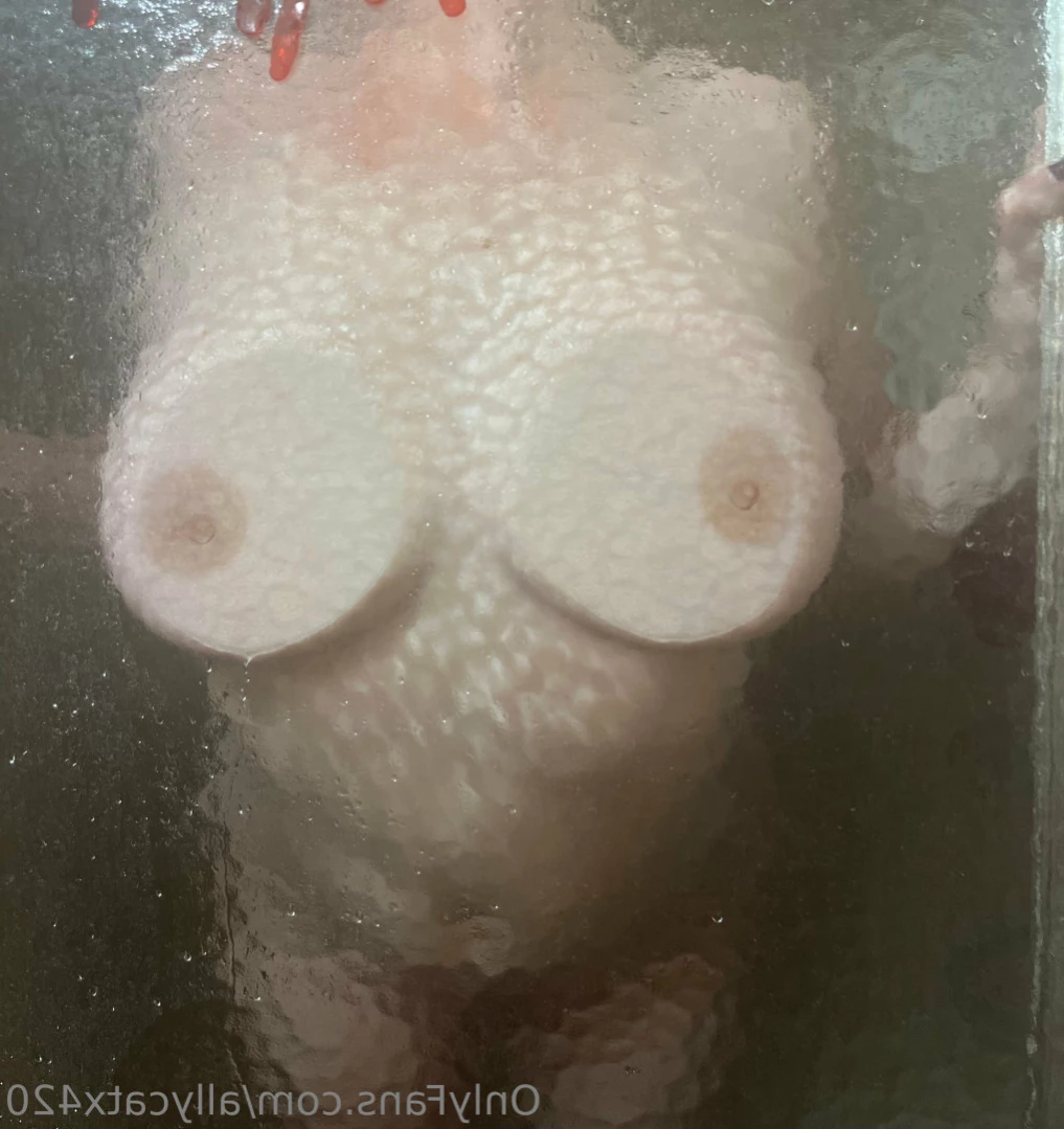 Allycat the Brat👑 [ allycatx420 ] Onlyfans leaked photo 12689654 on Hotleaks.tv