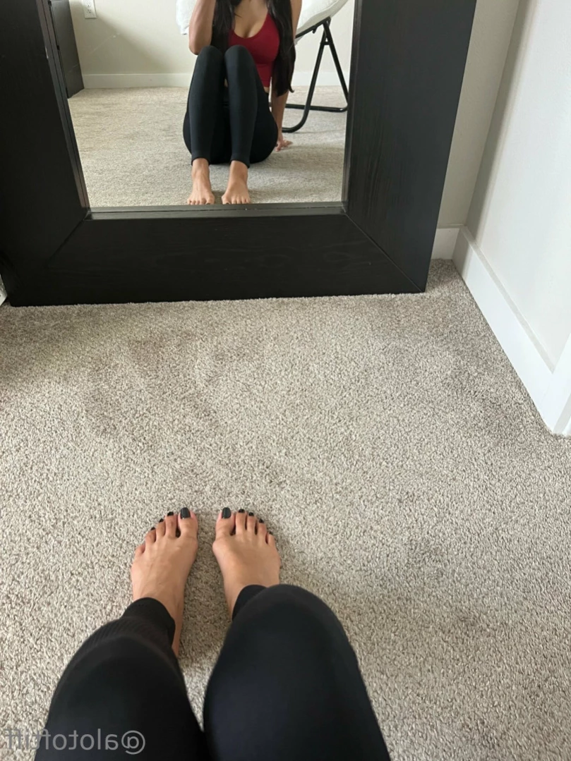 t i f f a n y [ alotoftiff ] Onlyfans leaked photo 10868954 on Hotleaks.tv