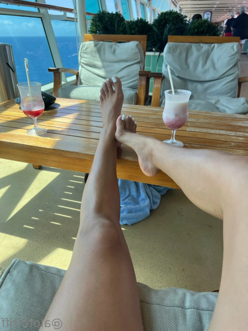 t i f f a n y [ alotoftiff ] Onlyfans leaked photo 11435706 on Hotleaks.tv