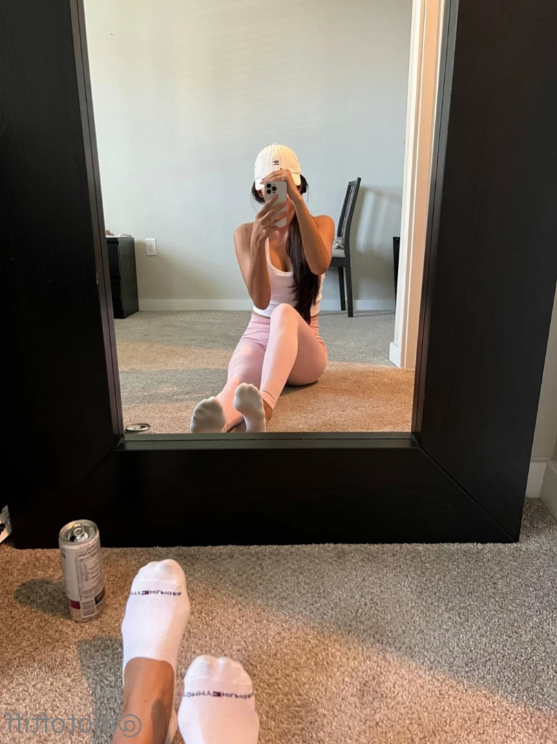 t i f f a n y [ alotoftiff ] Onlyfans leaked photo 11626940 on Hotleaks.tv