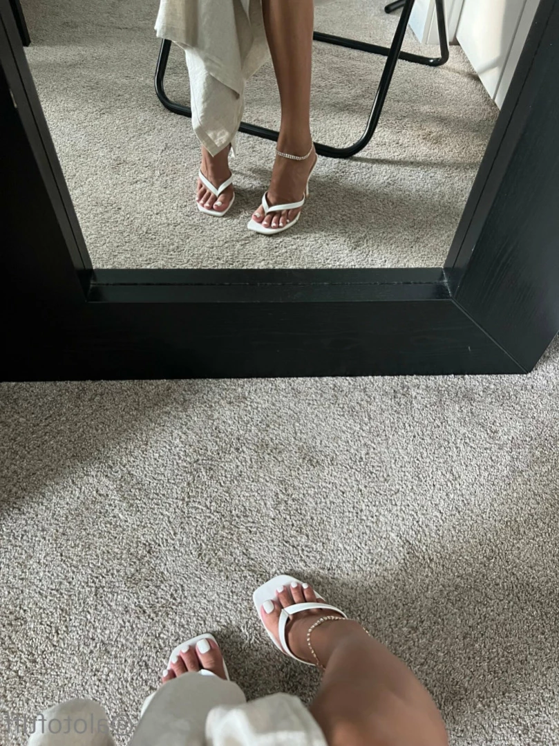 t i f f a n y [ alotoftiff ] Onlyfans leaked photo 11627300 on Hotleaks.tv