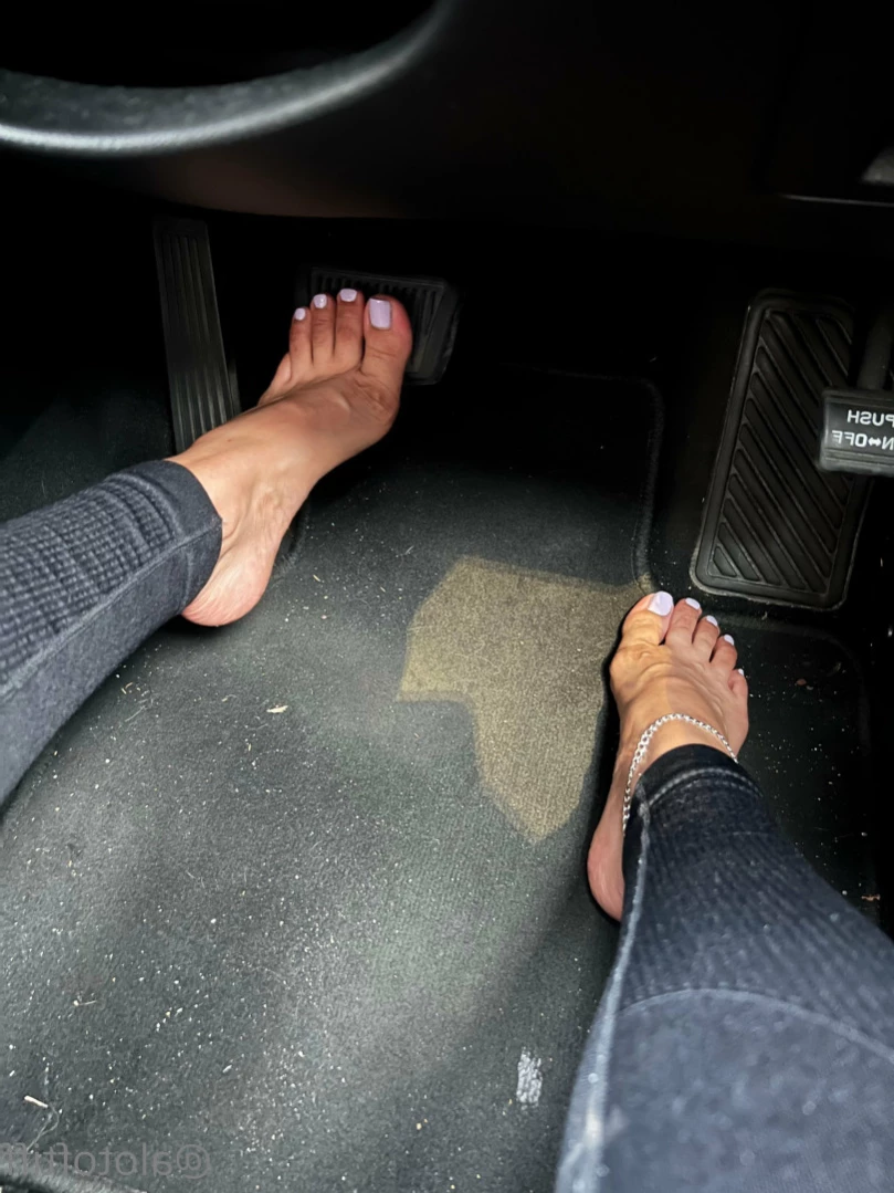 t i f f a n y [ alotoftiff ] Onlyfans leaked photo 11627906 on Hotleaks.tv