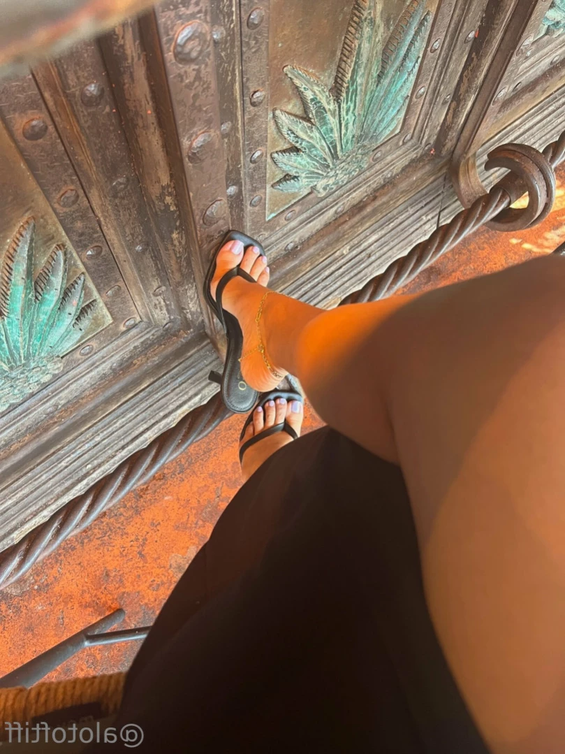 t i f f a n y [ alotoftiff ] Onlyfans leaked photo 11628207 on Hotleaks.tv